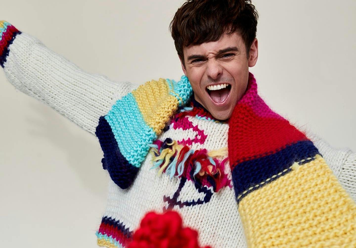 Tom Daley Knitwear Where To Buy And How Much It Costs Fashion Grazia